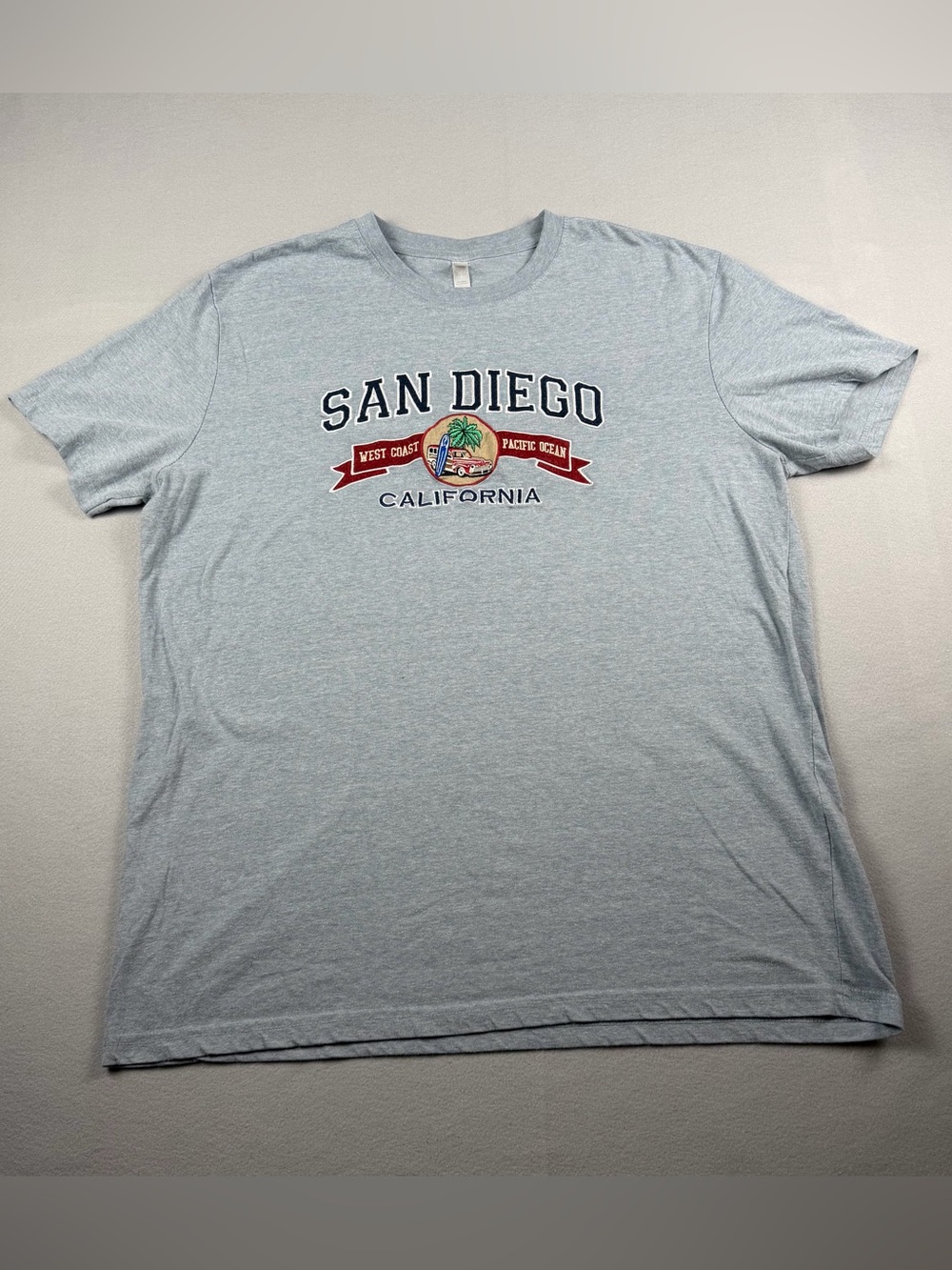 San Diego California Vintage Graphic Tee - Light Gray